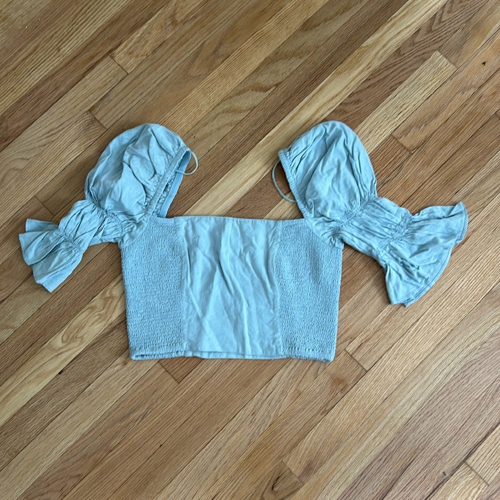 Baby blue cropped top - urban outfitters